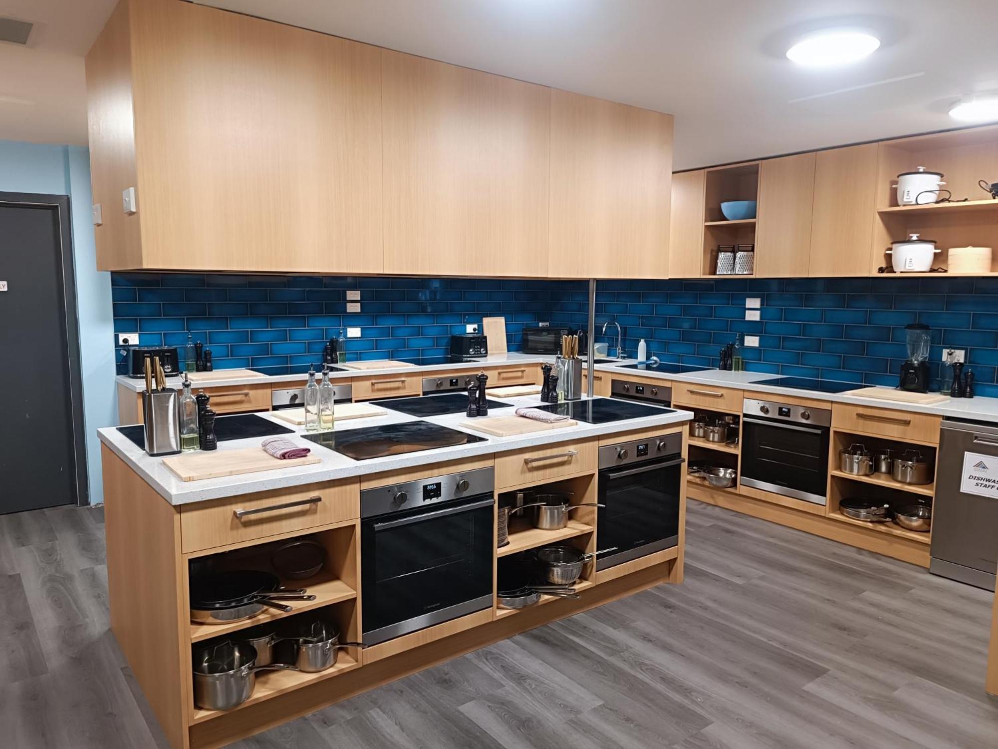 Urbanz Pansiyon Christchurch Dış mekan fotoğraf The kitchen at the University of New South Wales